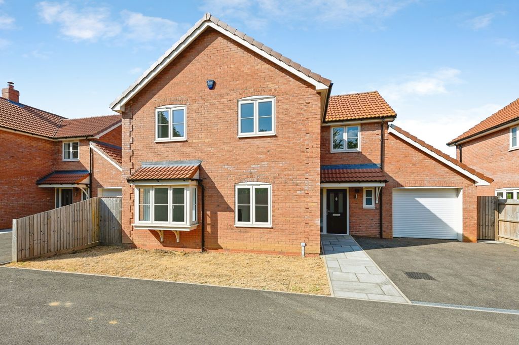 Property photo 1 of 25 Pbox-Img.Jpg