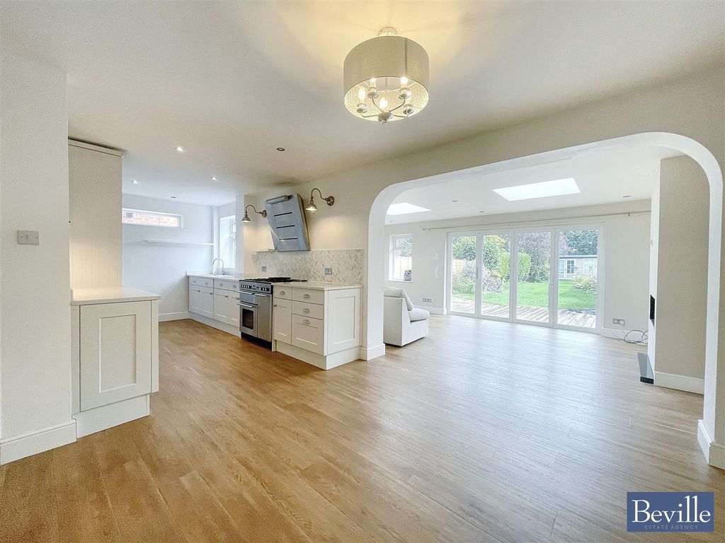Property photo 3 of 14 Img_5363.Jpg