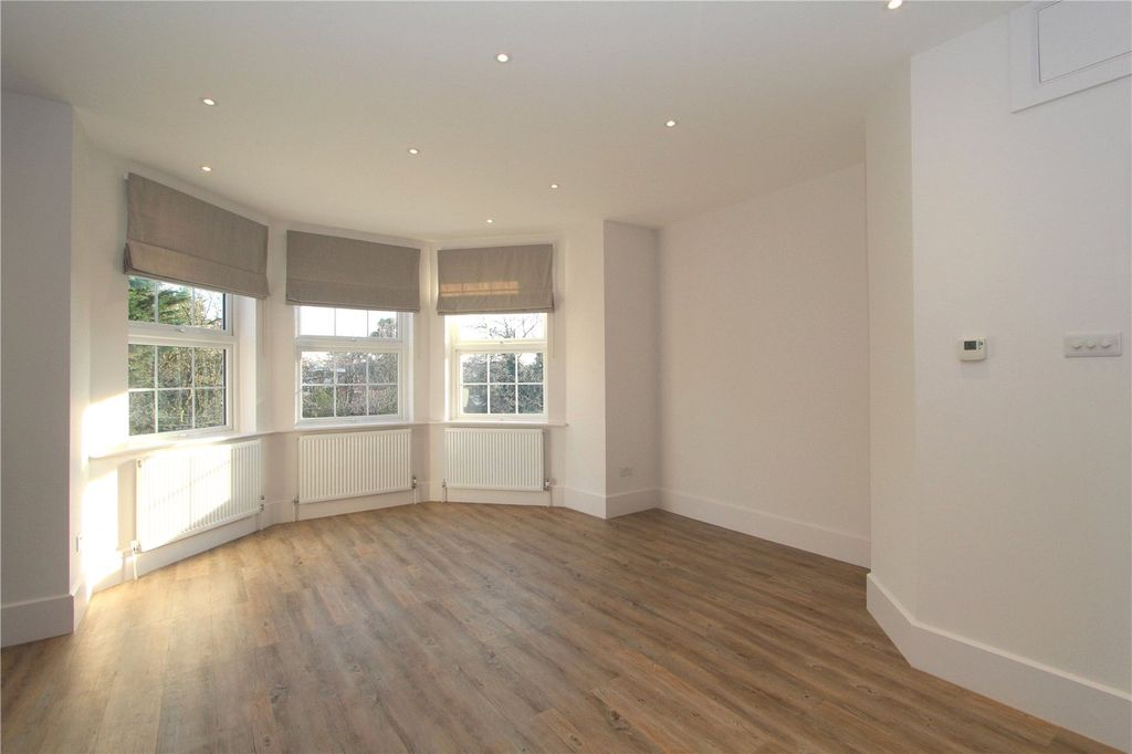 Property photo 1 of 11 Picture No. 01