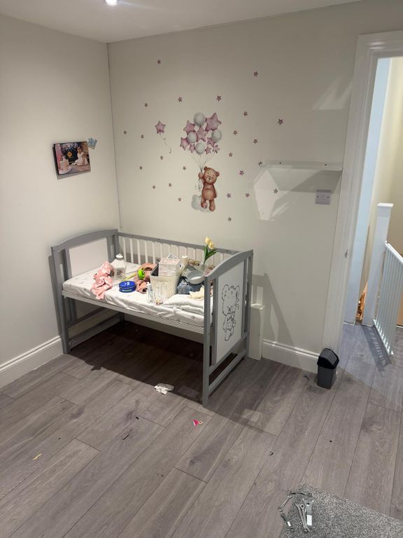 Property photo 3 of 6 Gallery