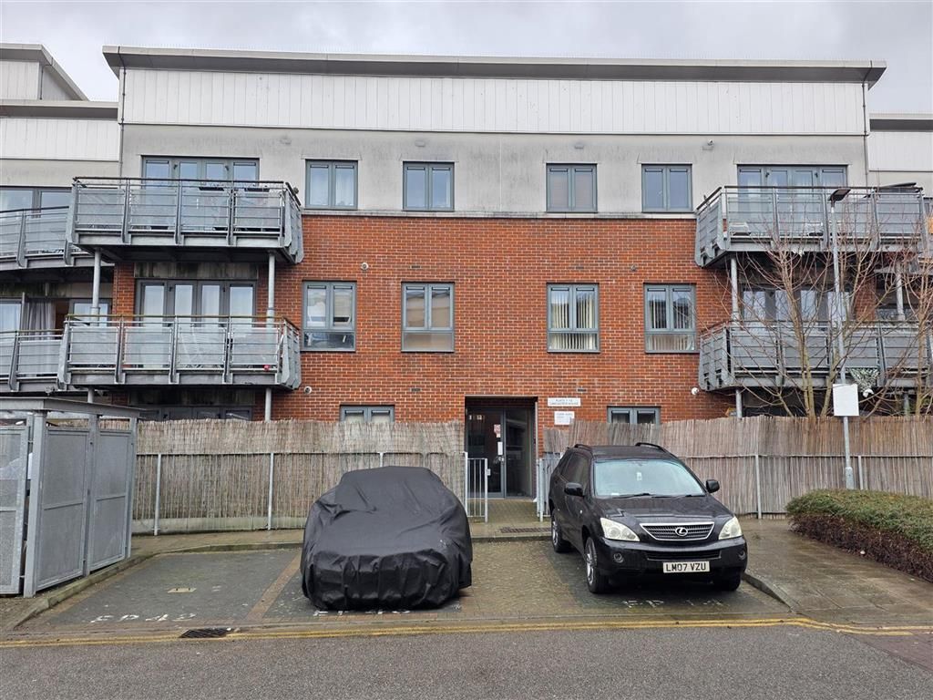 Property photo 1 of 5