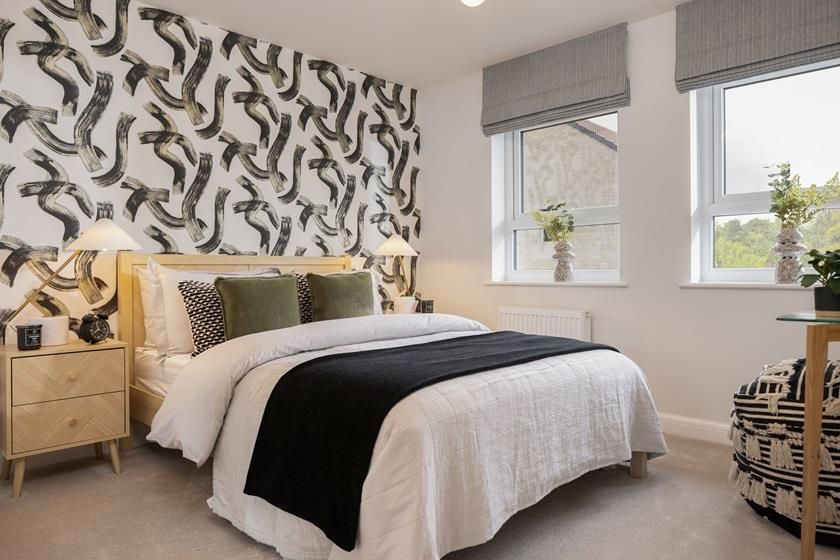 Property photo 2 of 9 Bed 1.Jpg