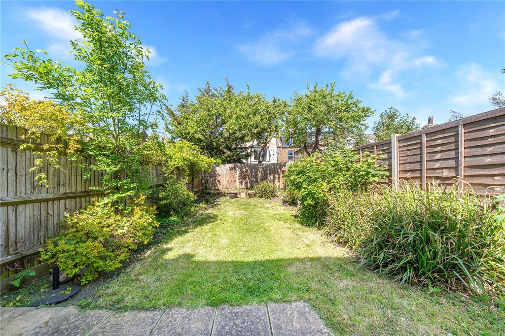 Property photo 3 of 16 Picture No. 01