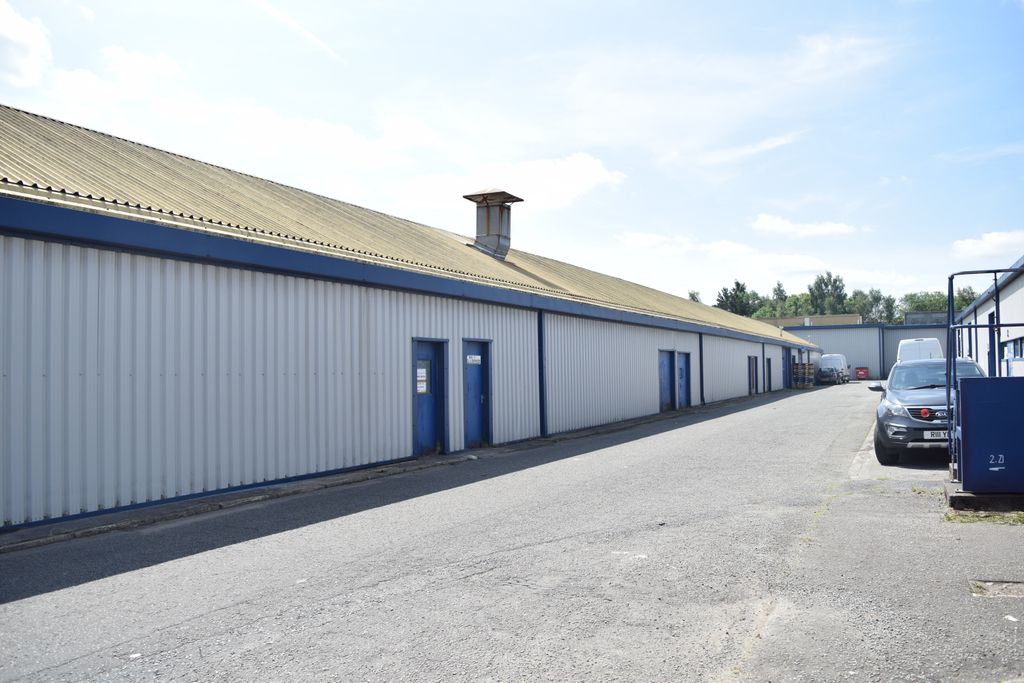 Property photo 2 of 3