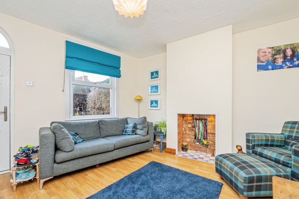 Property photo 3 of 15