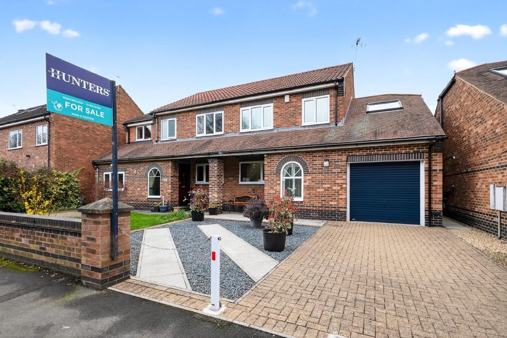 Property photo 1 of 20 Pnmb0452.Jpg