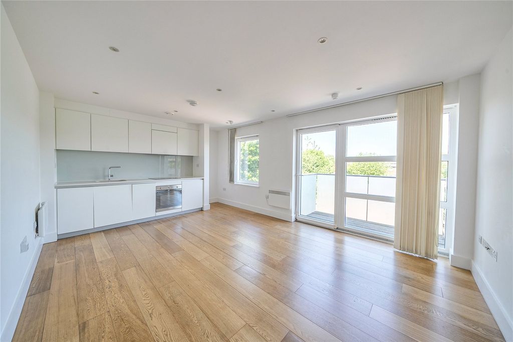 Property photo 1 of 12 Picture No. 06