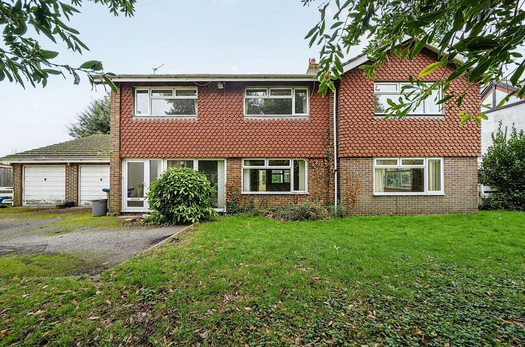 Property photo 1 of 21