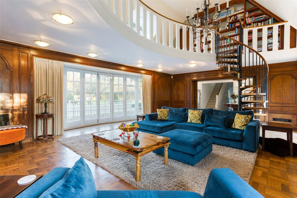 Property photo 2 of 15 Drawing Room