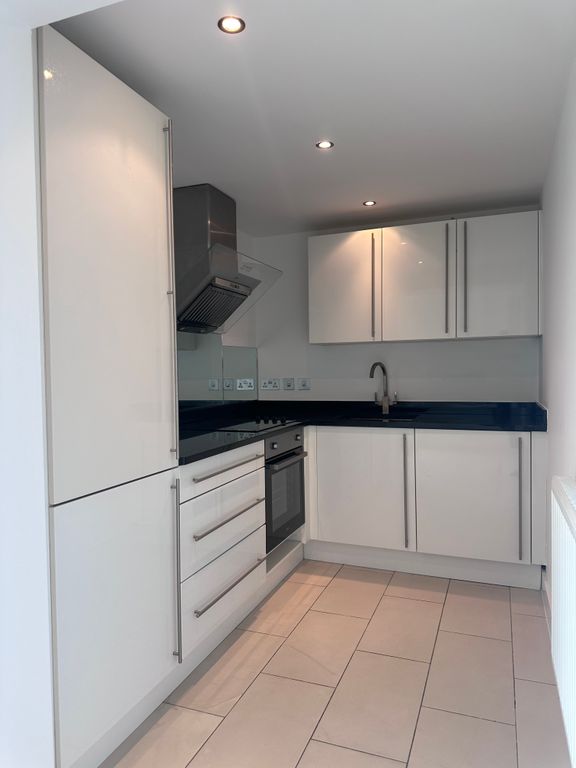 Property photo 1 of 3