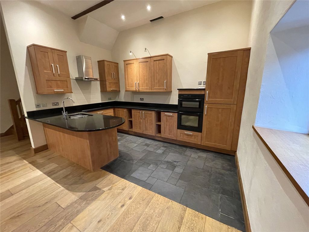 Property photo 3 of 13 Picture No. 22