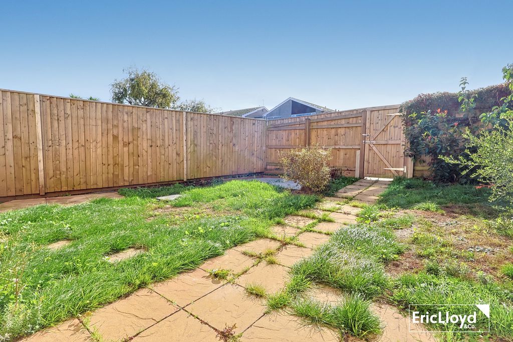 Property photo 2 of 16 Photo 13