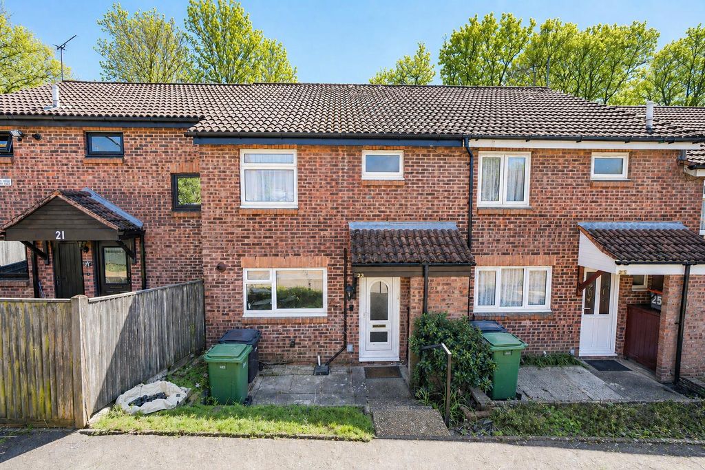 Property photo 1 of 19 2c3Cffb3-0566-485d-97Ca-Ad7B9E650856.Png