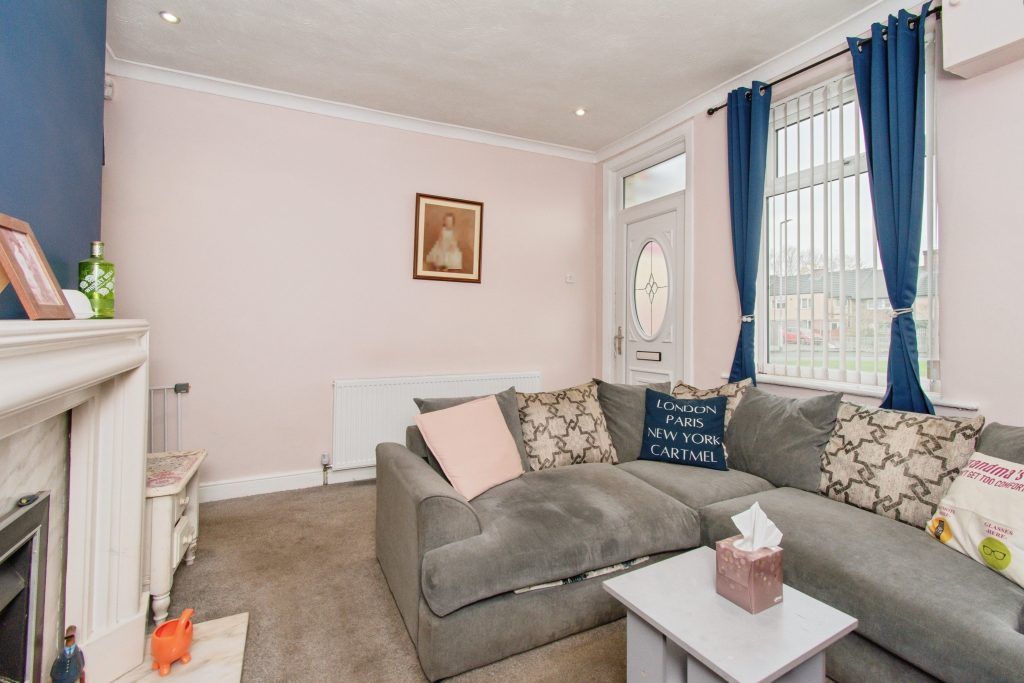 Property photo 3 of 10