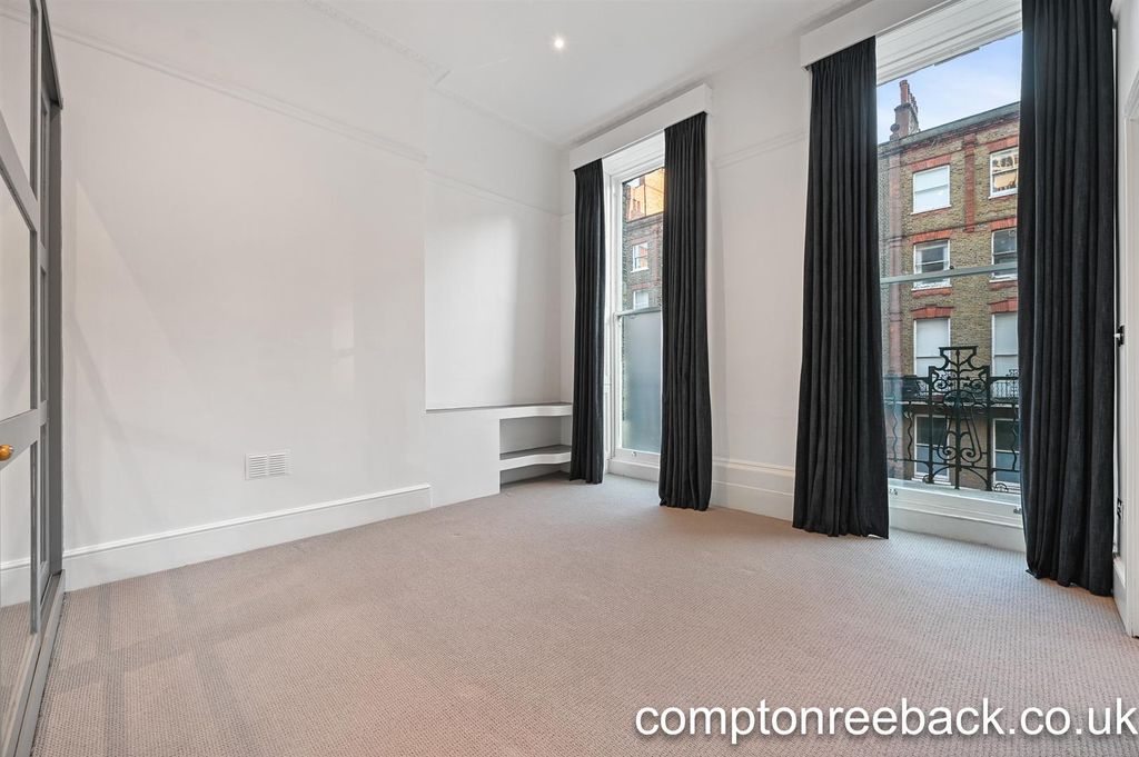 Property photo 2 of 9 Master Bedroom.Jpg