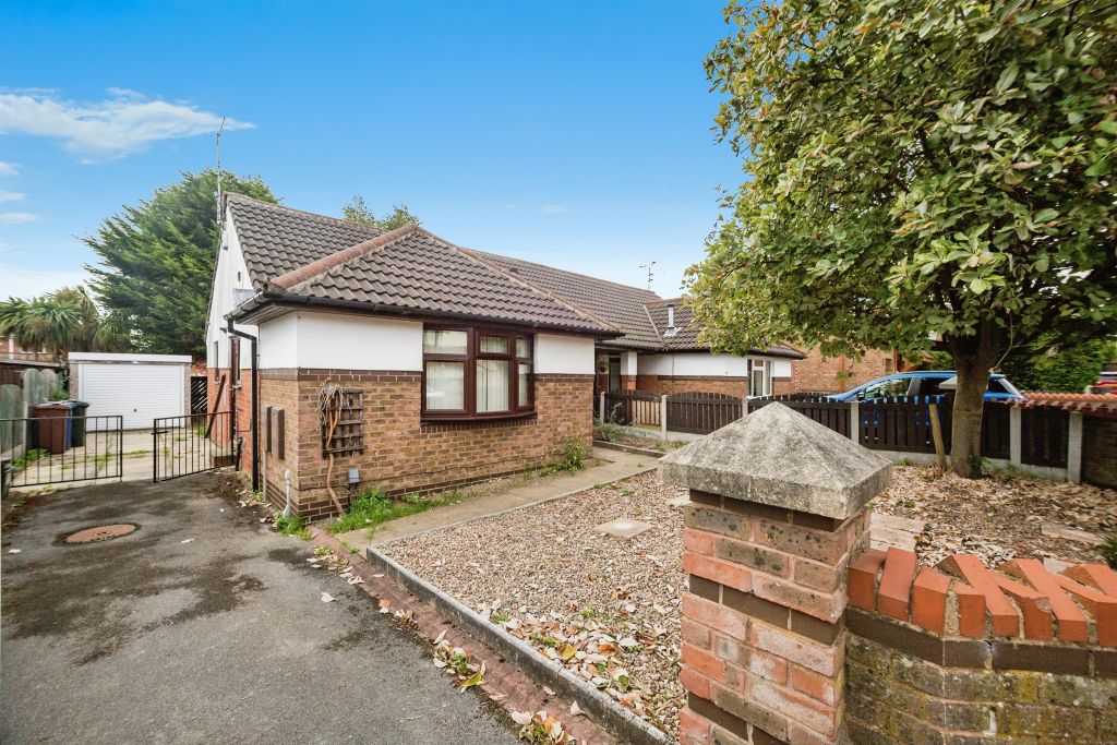 Property photo 1 of 14