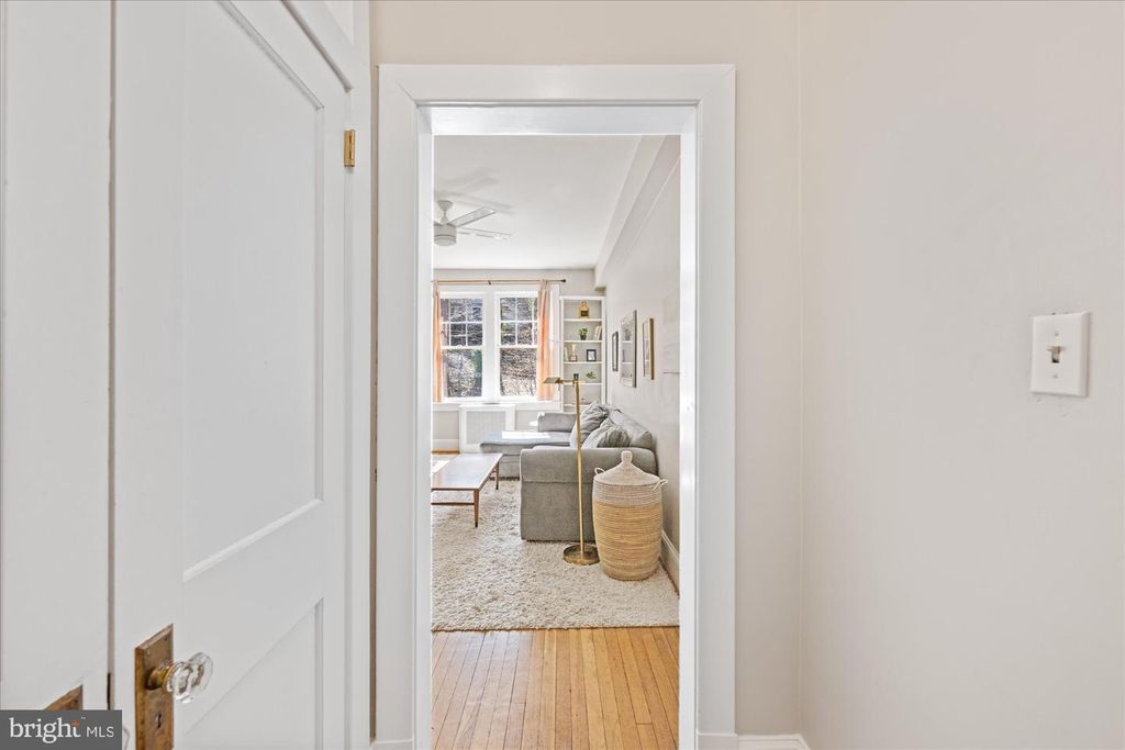 Property photo 3 of 10 <Alttext/>