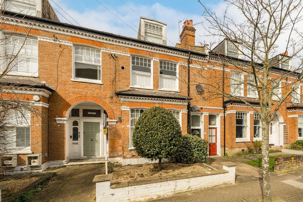Property photo 1 of 6