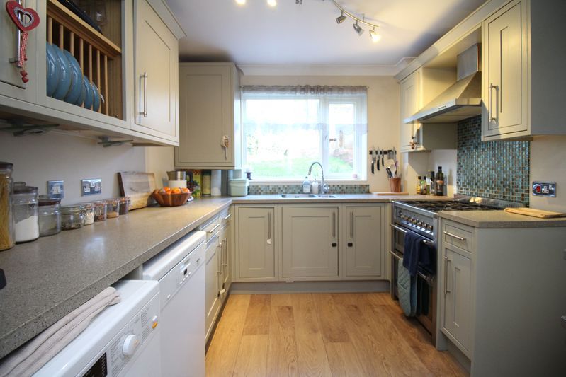 Property photo 2 of 15 Photo 9