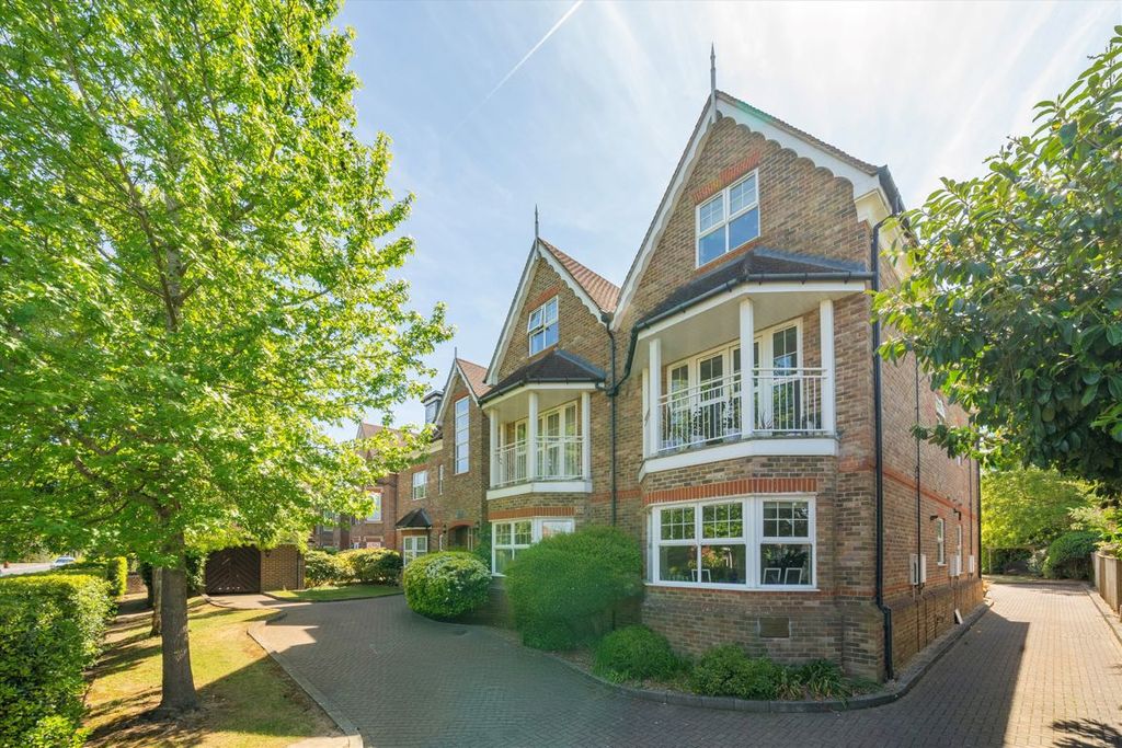 Property photo 1 of 7