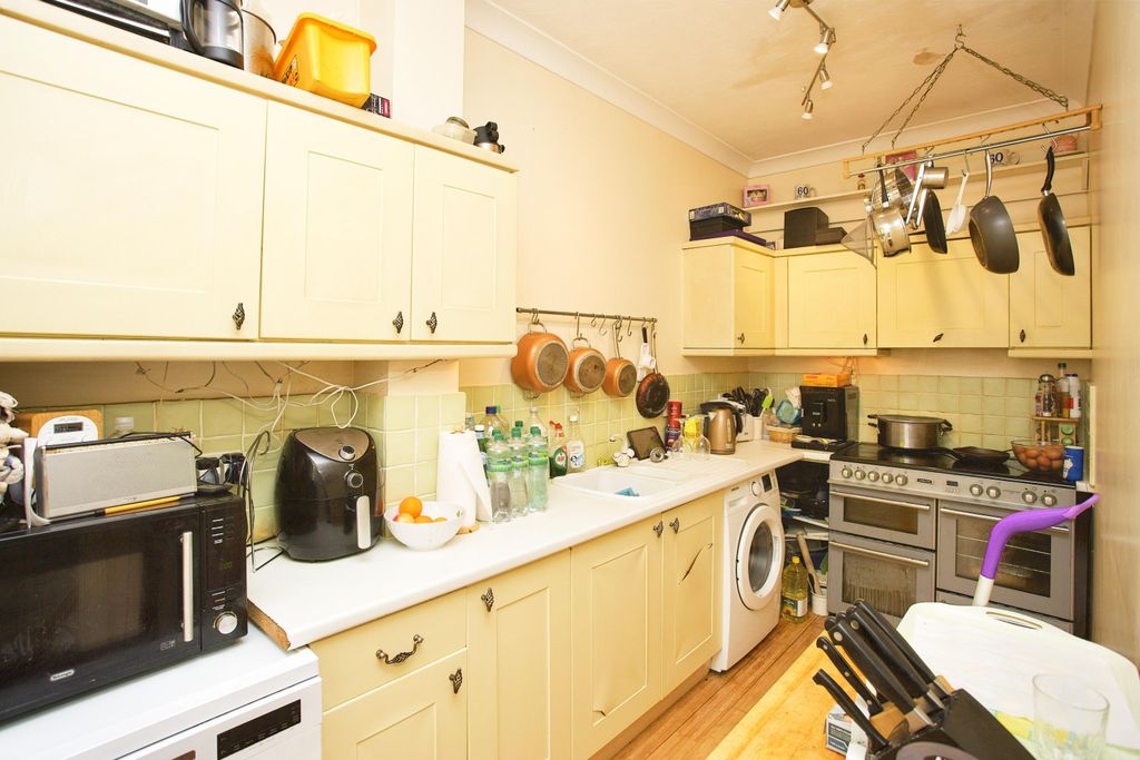 Property photo 3 of 15 Photography