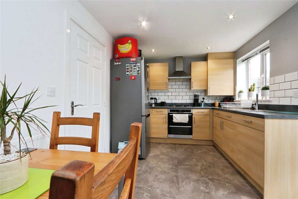 Property photo 3 of 13 Picture No. 08