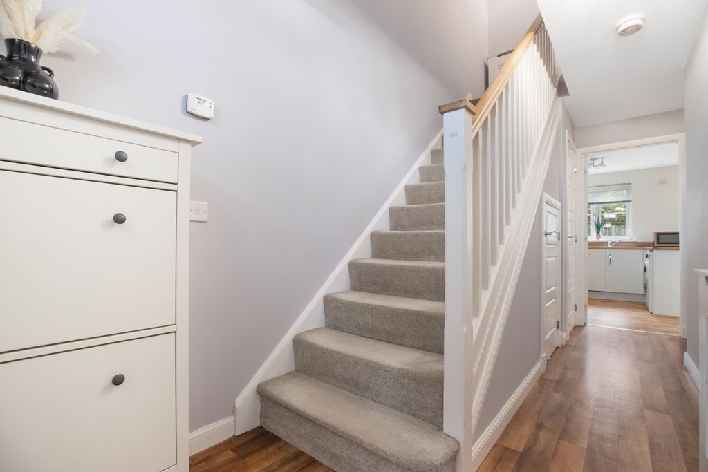 Property photo 2 of 29