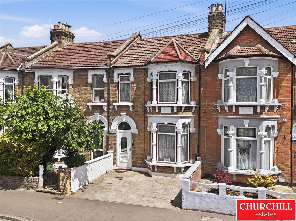 Property photo 1 of 18