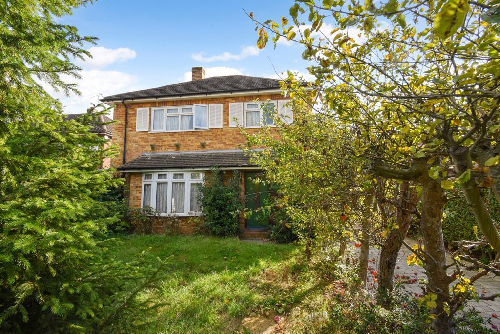 Property photo 1 of 13 External