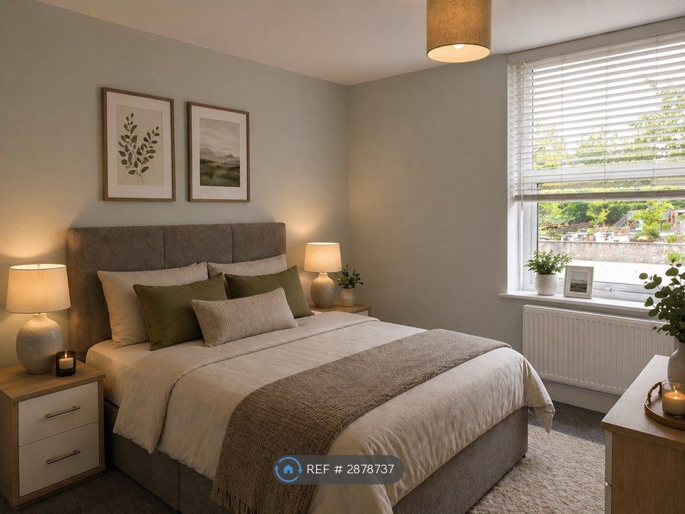 Property photo 1 of 10 Bedroom