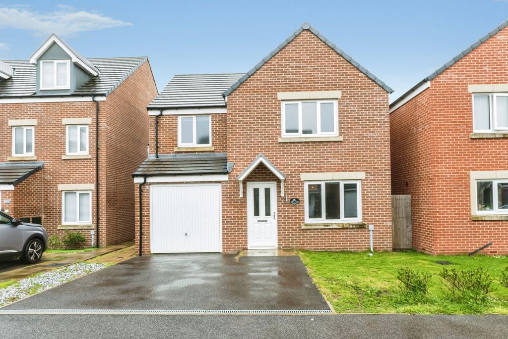 Property photo 1 of 19 Pbox-Img.Jpg