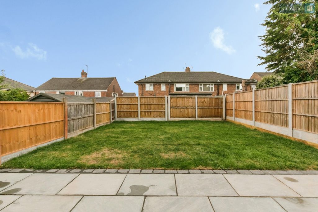Property photo 2 of 21 Pbox-Img.Jpg