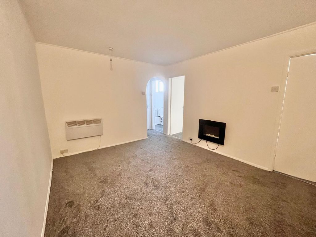 Property photo 2 of 4 400-Hr-1.Jpg