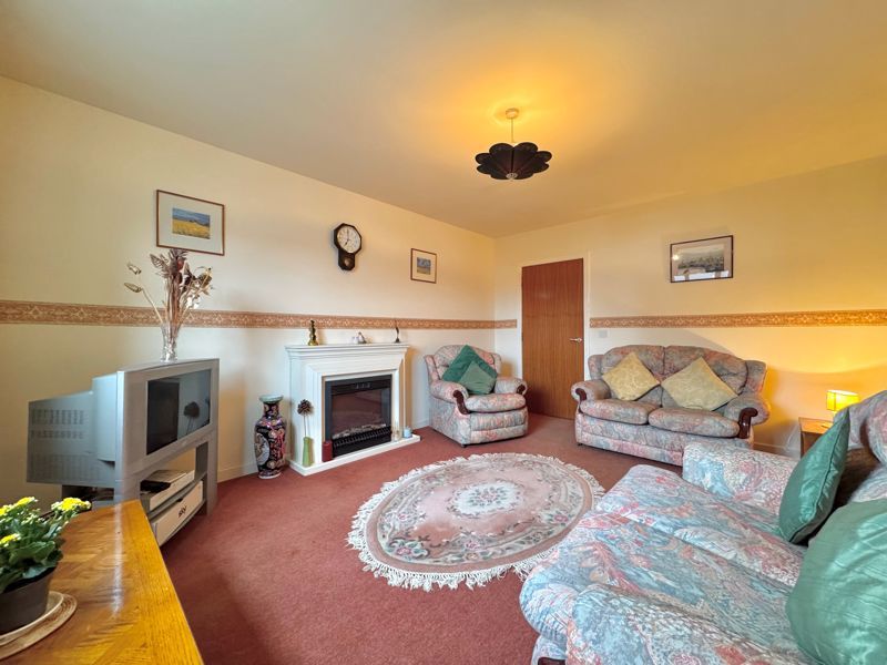 Property photo 2 of 11 Photo 12