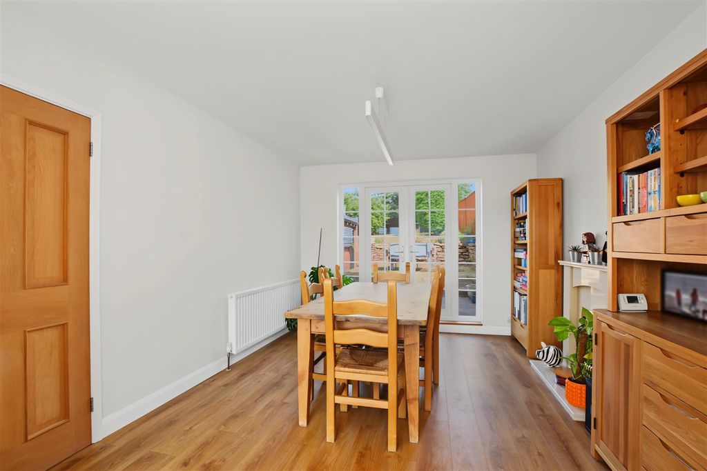 Property photo 3 of 29 Dining Room_1.Jpeg