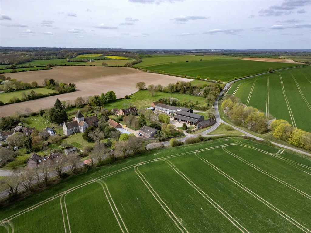 Property photo 1 of 27 Adisham Court Farm
