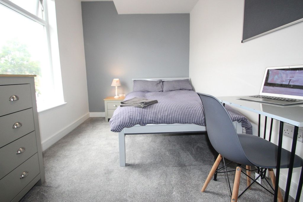 Property photo 1 of 15 Picture No. 20