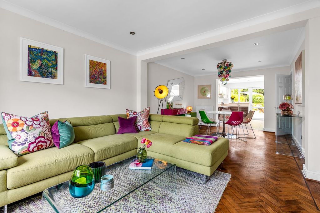 Property photo 3 of 42 Internal-Smalll-15.Jpg