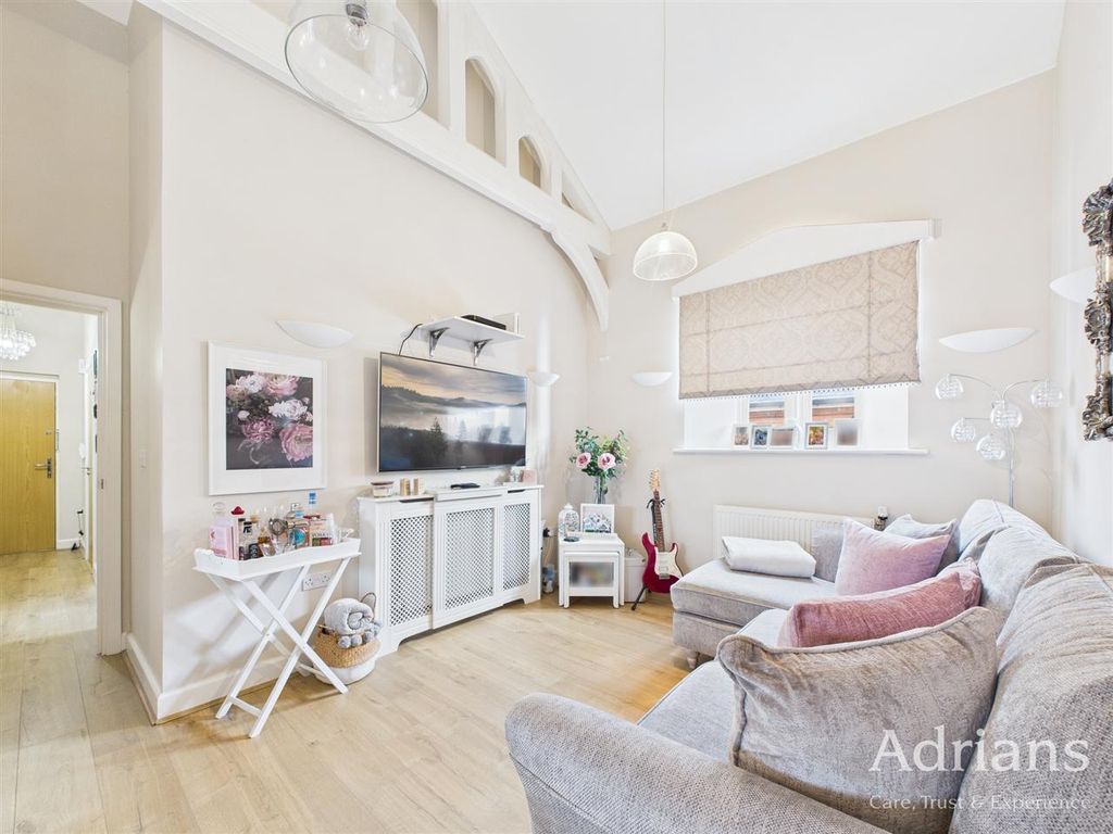 Property photo 2 of 22