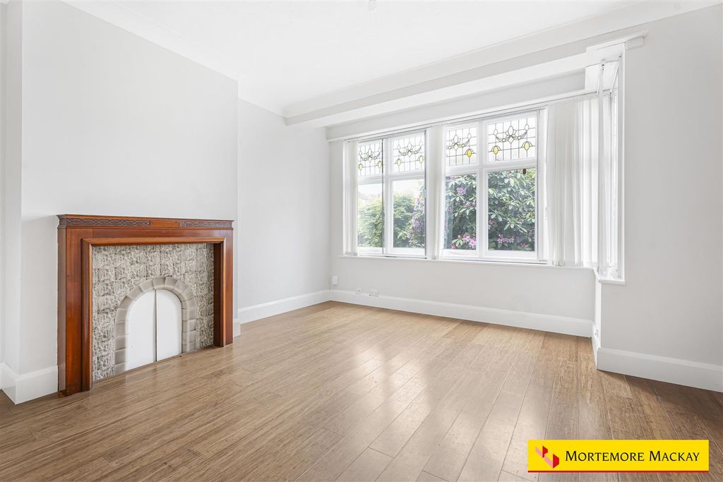 Property photo 2 of 23 11_53017_Watermarked.Jpg