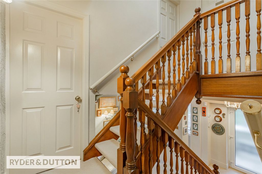 Additional image 9 of 5 bed detached house for saleTandlewood Park, Royton, Oldham, Greater Manchester OL2