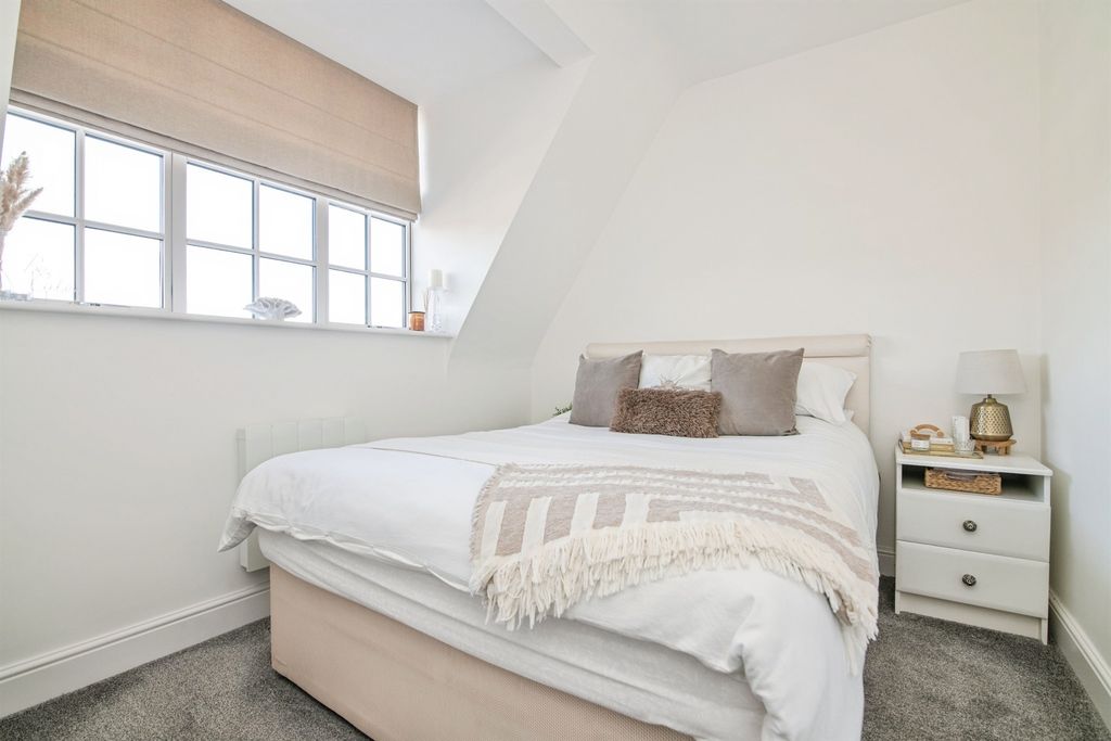 Additional image 11 of 3 bed penthouse for saleMallows Grove, Dudley DY1