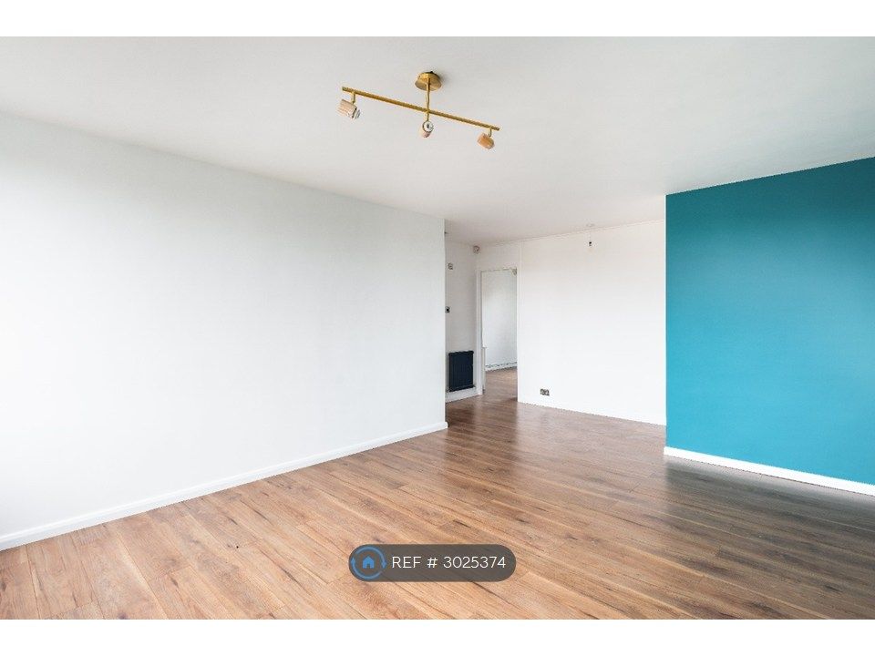 Property photo 2 of 11 Large Living And Dining Room