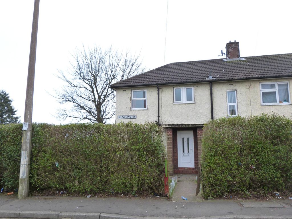 Property photo 1 of 12 Front External