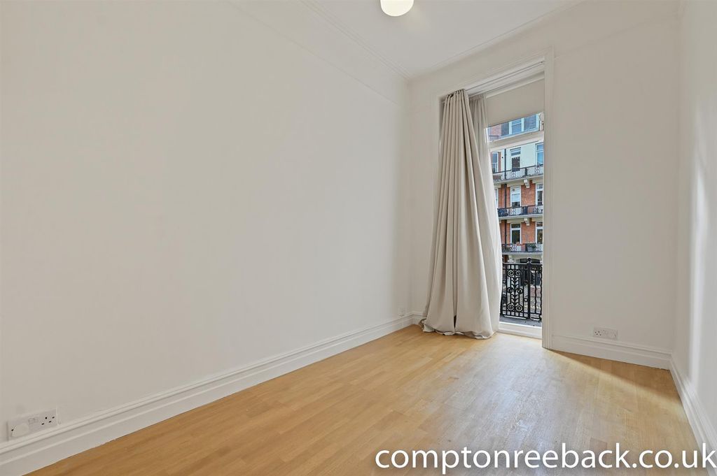 Property photo 3 of 10 Bedroom 3.Jpg