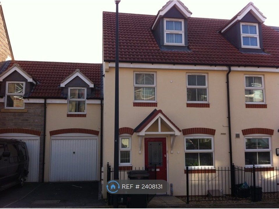 Property photo 1 of 10 Front Of House