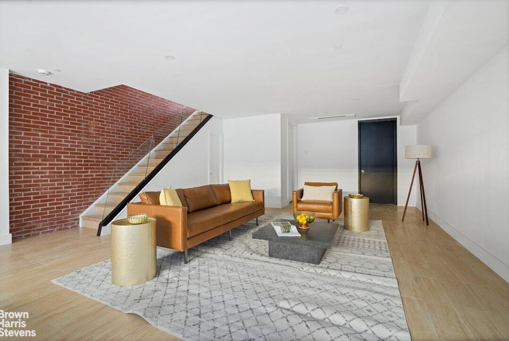 Property photo 2 of 11 <Alttext/>