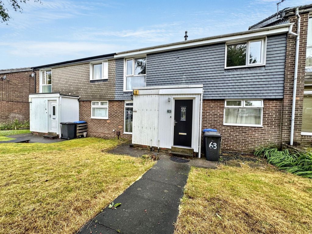 Property photo 1 of 11