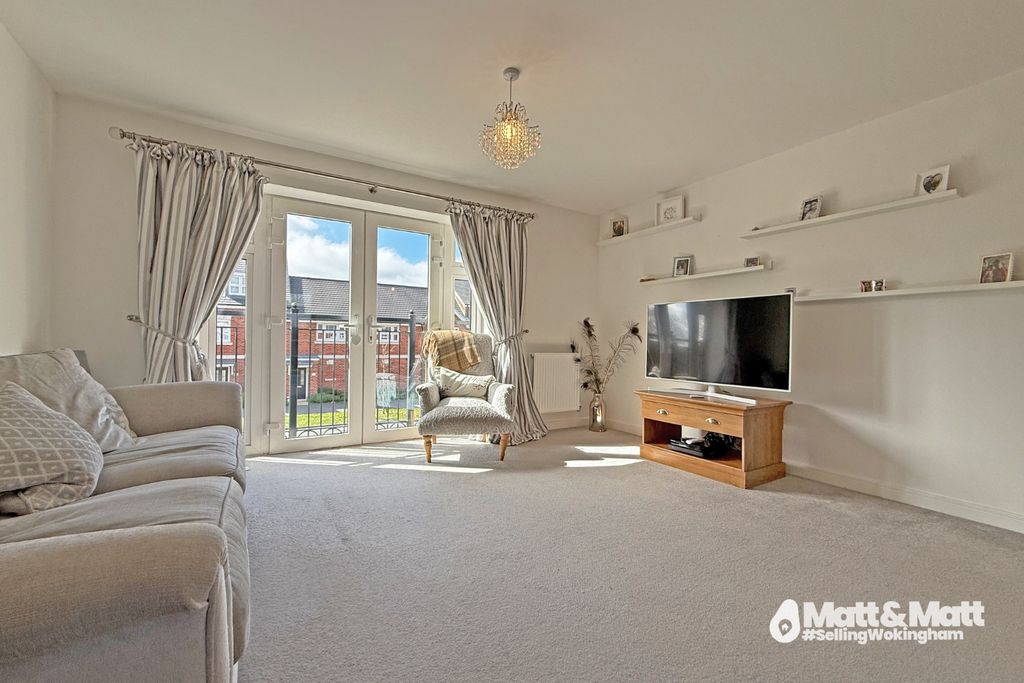 Property photo 3 of 9 4136134