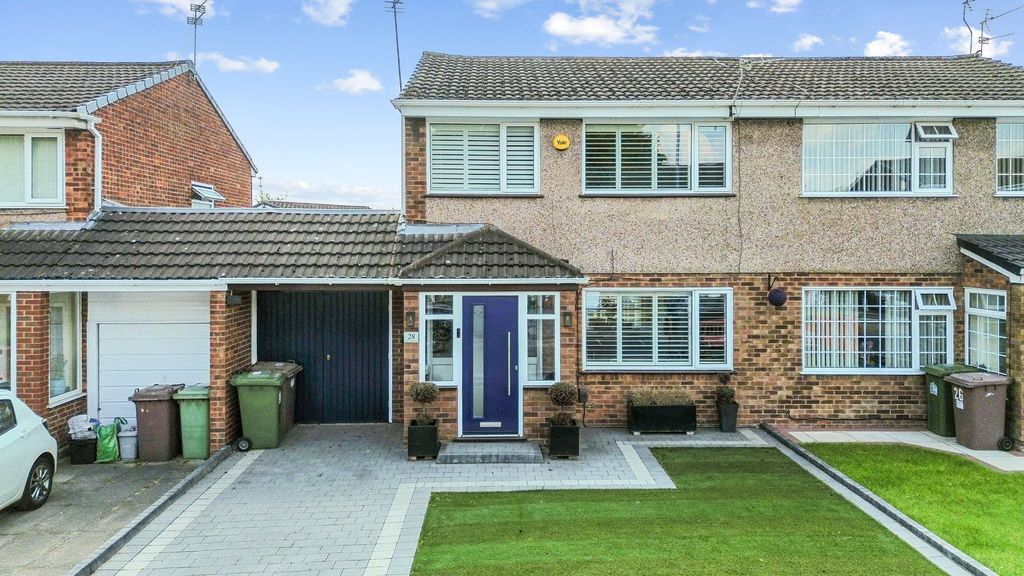 Property photo 1 of 37